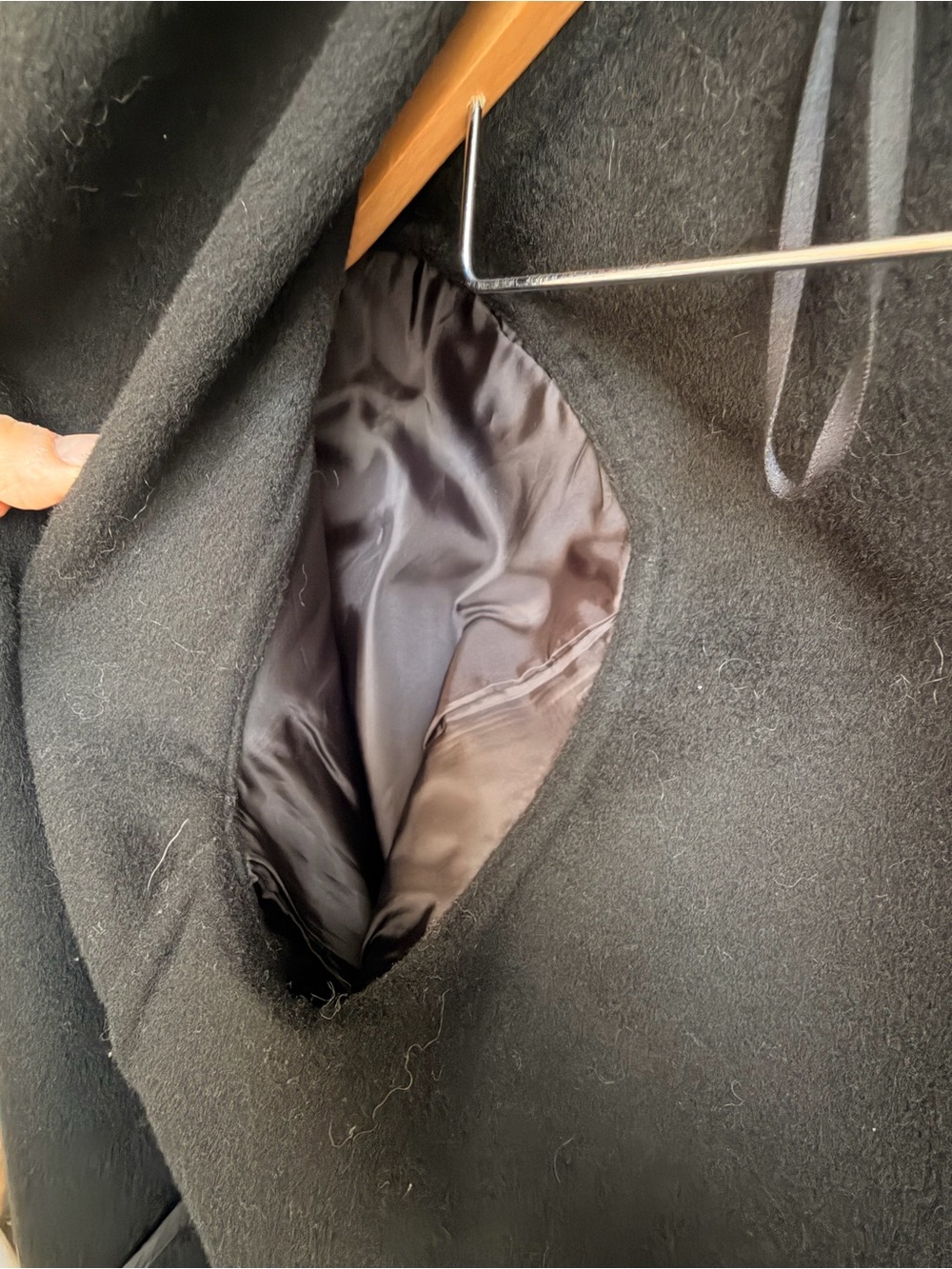 Uniqlo Black Wool-Blend Single-Breasted Overcoat - Women’s Small - Picture 8 of 10